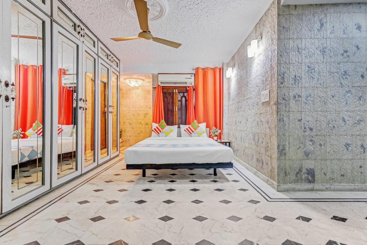Maison d'hôtes Oyo 78128 Del1952 Hmoca
